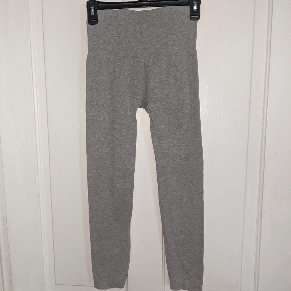 Grey leggings